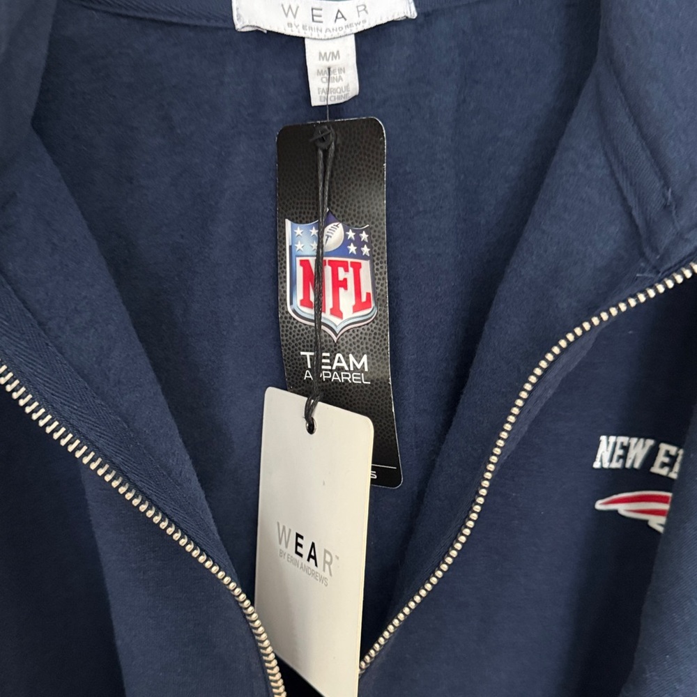 Navy NFL Team Apparel New England Patriots Half-Zip Pullover Sweatshirt, M/M - Picture 12 of 12